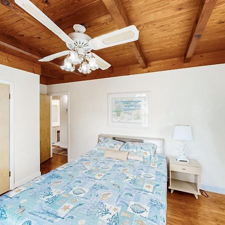 Ginny'S Coastal Cottage Oak Island Dış mekan fotoğraf