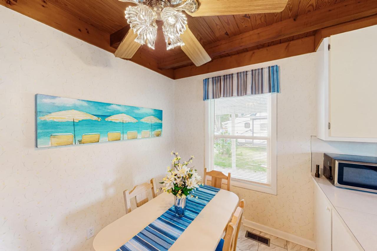 Ginny'S Coastal Cottage Oak Island Dış mekan fotoğraf