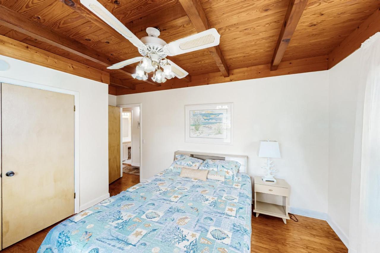 Ginny'S Coastal Cottage Oak Island Dış mekan fotoğraf