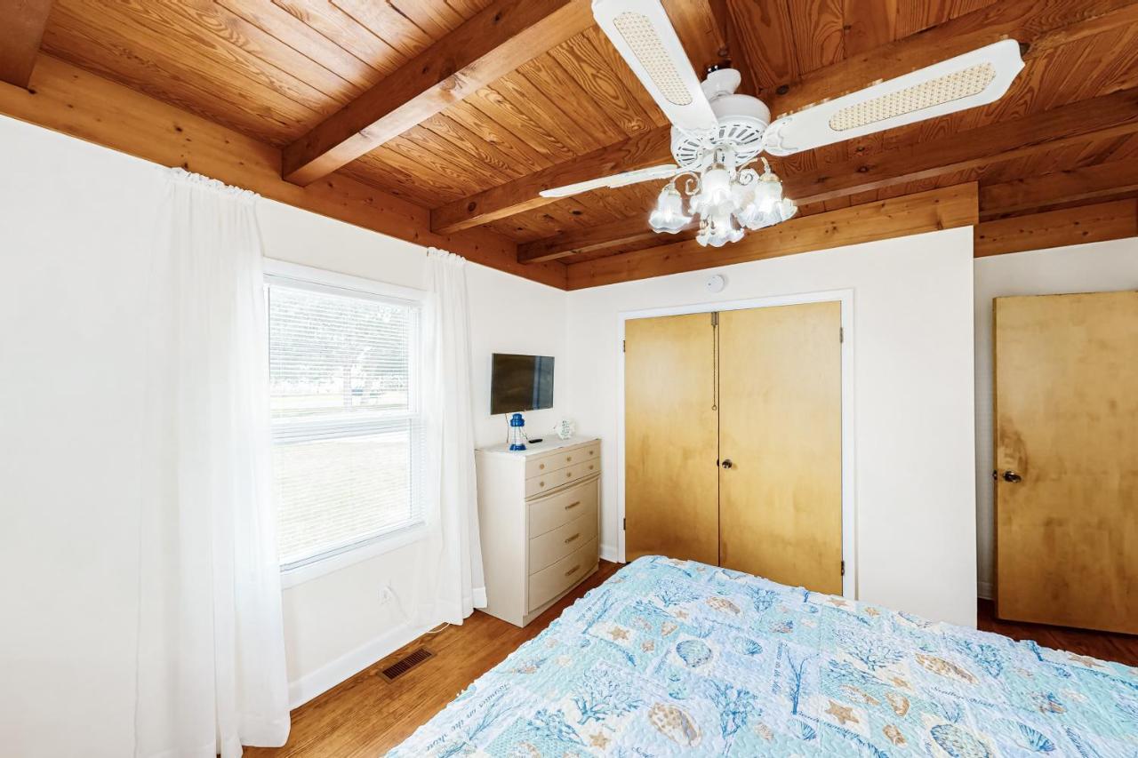 Ginny'S Coastal Cottage Oak Island Dış mekan fotoğraf